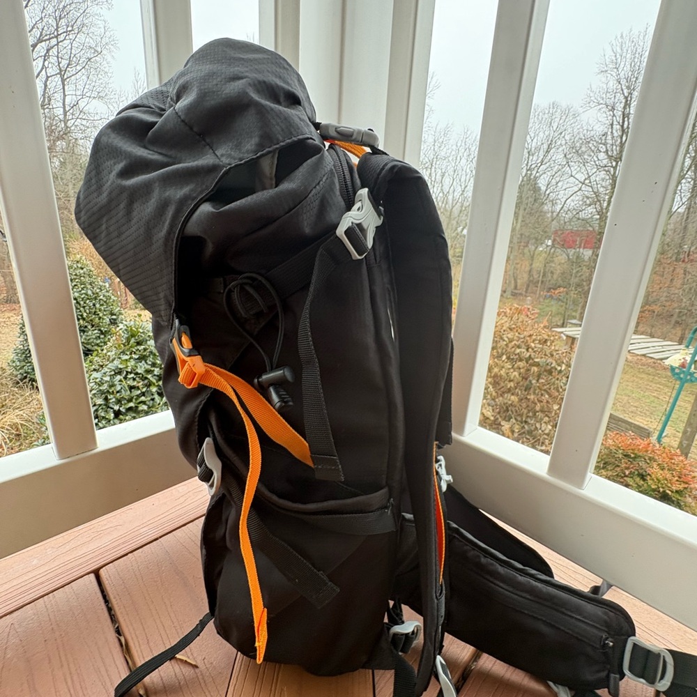 Lowepro Photo Sport BP AW 300 II Camera Backpack - Picture 11 of 12